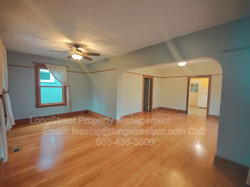 3338 Se 16th Ave - Photo 7 of 31