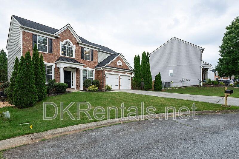 804 Araya Ct - Photo 2 of 39