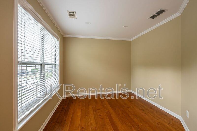 804 Araya Ct - Photo 5 of 39