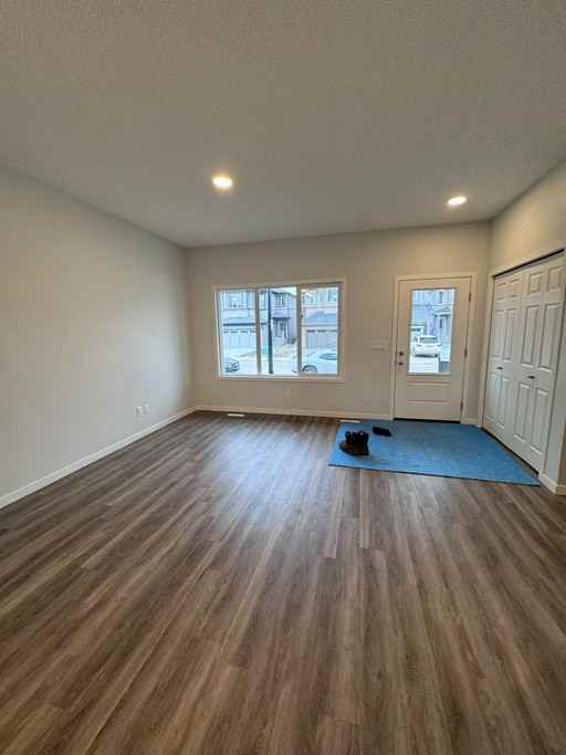 4711 177 Ave Nw - Photo 6 of 18