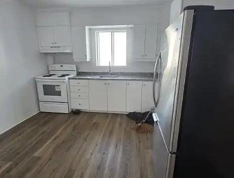 256 Hamilton St #A - Photo 5 of 12