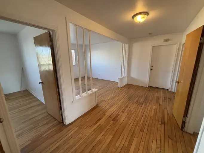 256 Hamilton St #A - Photo 7 of 12