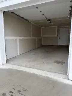 12937 102a St #A - Photo 2 of 7