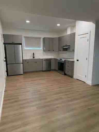 12937 102a St #A - Photo 6 of 7