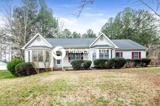 235 N Oakland Cir - Photo 1 of 1