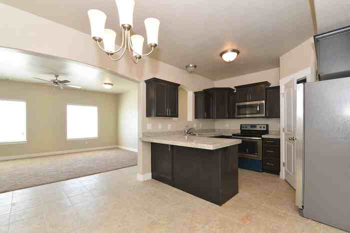 241 W Ridge Rd #241 - Photo 7 of 26