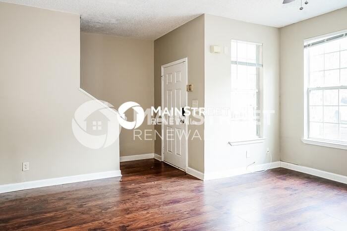 6697 Sunset Hills Blvd - Photo 4 of 16