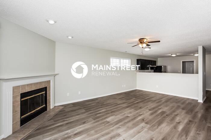 4550 Riverbrook Ln - Photo 5 of 16