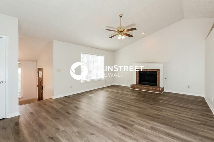 408 Squire Dr - Photo 4 of 17