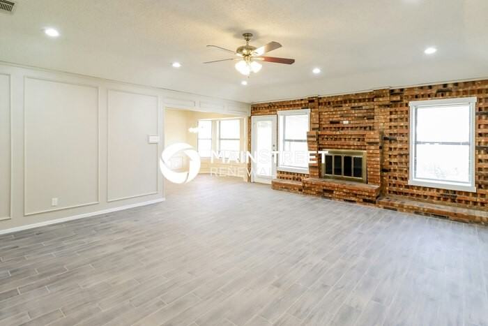 5712 Caracas Dr - Photo 4 of 16