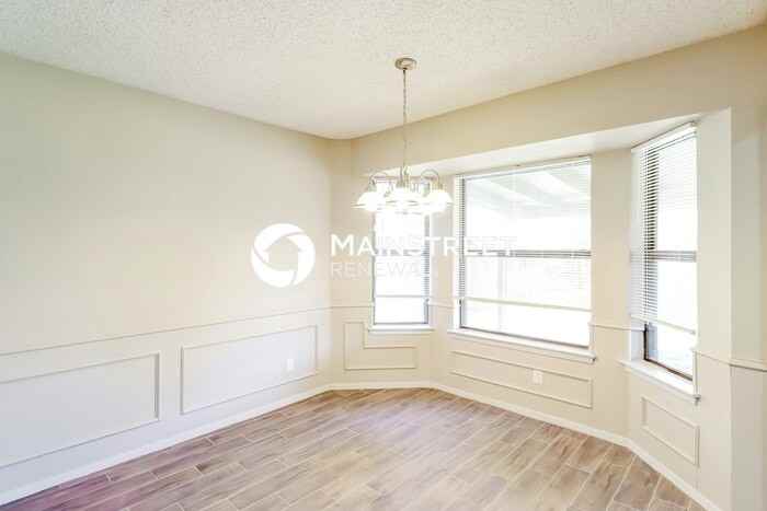 5712 Caracas Dr - Photo 6 of 16