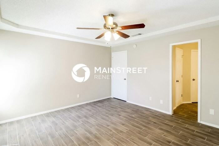 5712 Caracas Dr - Photo 7 of 16