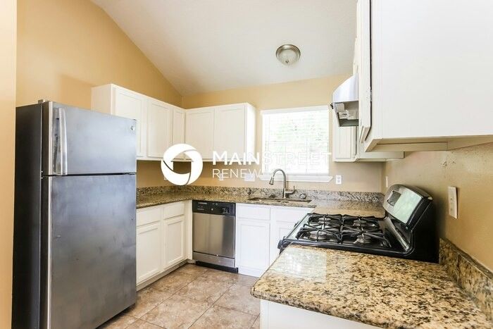 23711 Tree House Ln - Photo 7 of 16