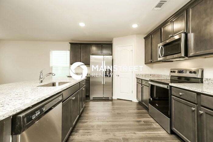 217 Renwick Dr - Photo 7 of 17