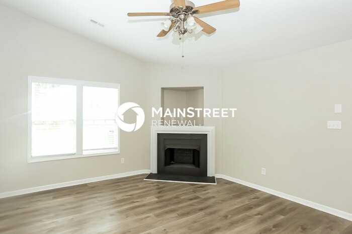 10522 Salamander Ct - Photo 3 of 14