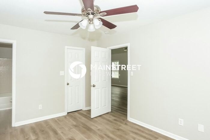 10522 Salamander Ct - Photo 6 of 14