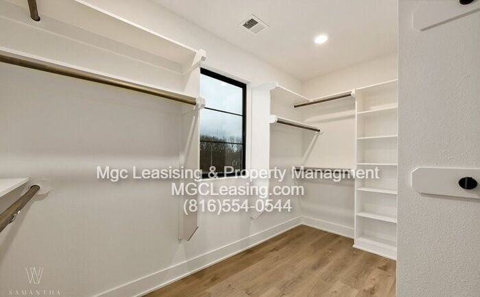 6512 Marsh Ave - Photo 7 of 16