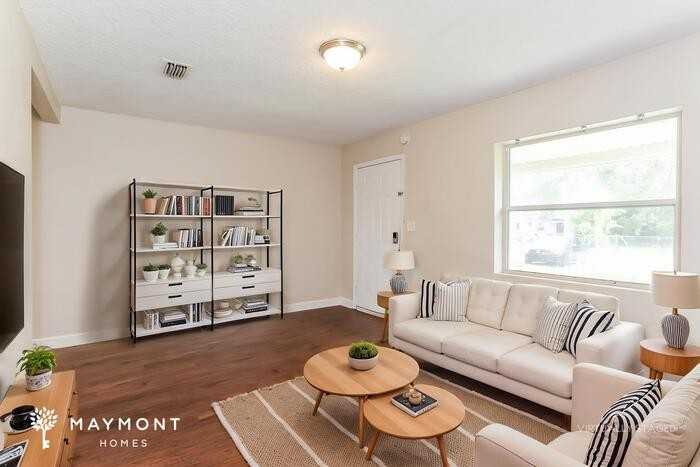 5063 Columbus Ave - Photo 5 of 14