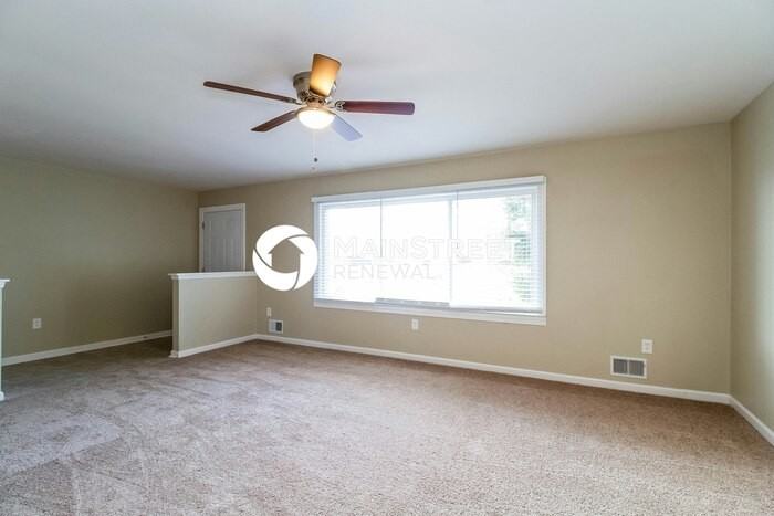 8311 Terry Rd - Photo 4 of 15