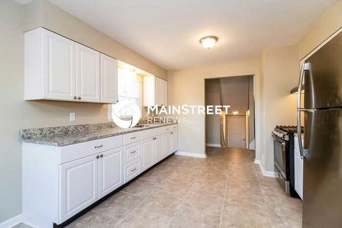 8311 Terry Rd - Photo 6 of 15