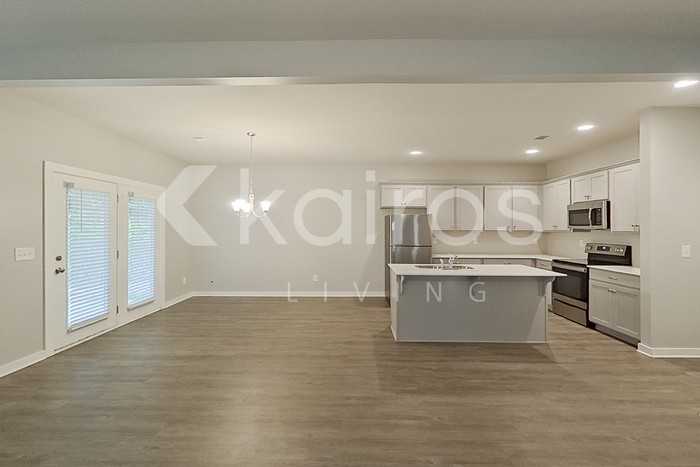 11658 Woodland Lake Rd - Photo 6 of 27