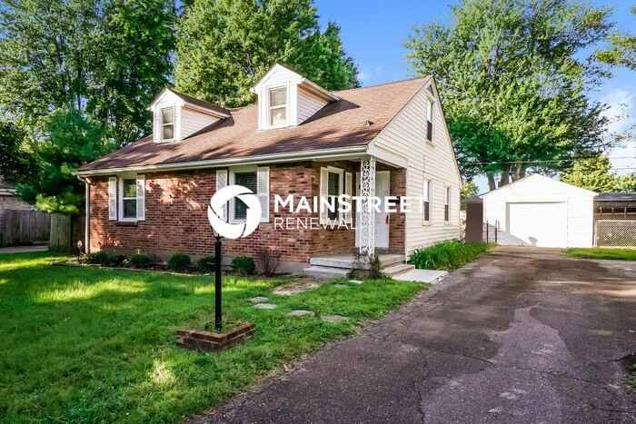 3220 Stratford Ave - Photo 4 of 17