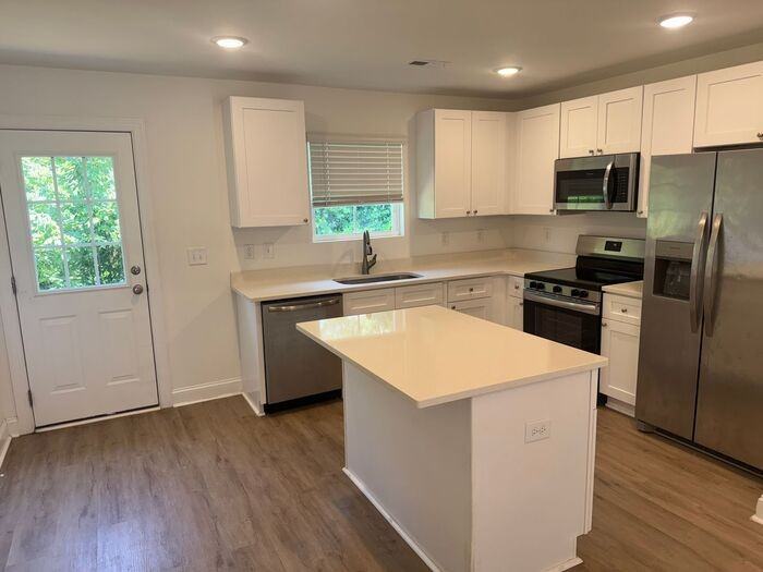 760 Hillside St - Photo 2 of 9