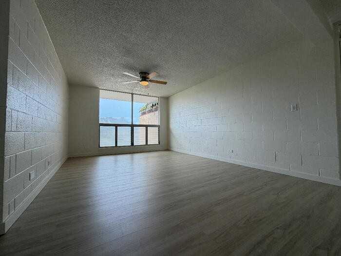 3207 Martha St #302 - Photo 2 of 5