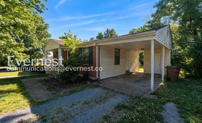 1965 Dabbs Ave - Photo 3 of 24