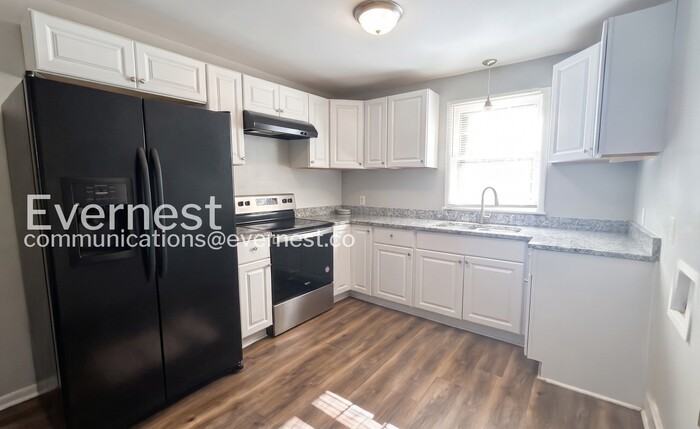 1965 Dabbs Ave - Photo 4 of 24