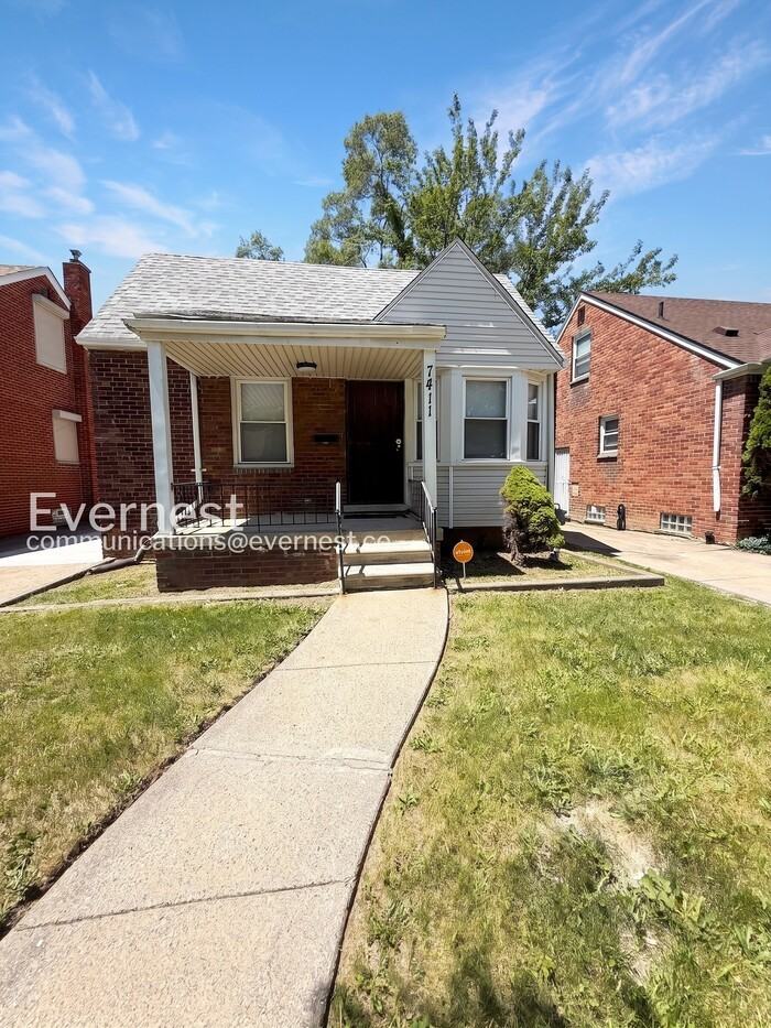 7411 Stout St - Photo 2 of 38