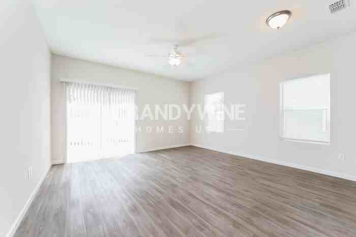 506 Kit St - Photo 4 of 42