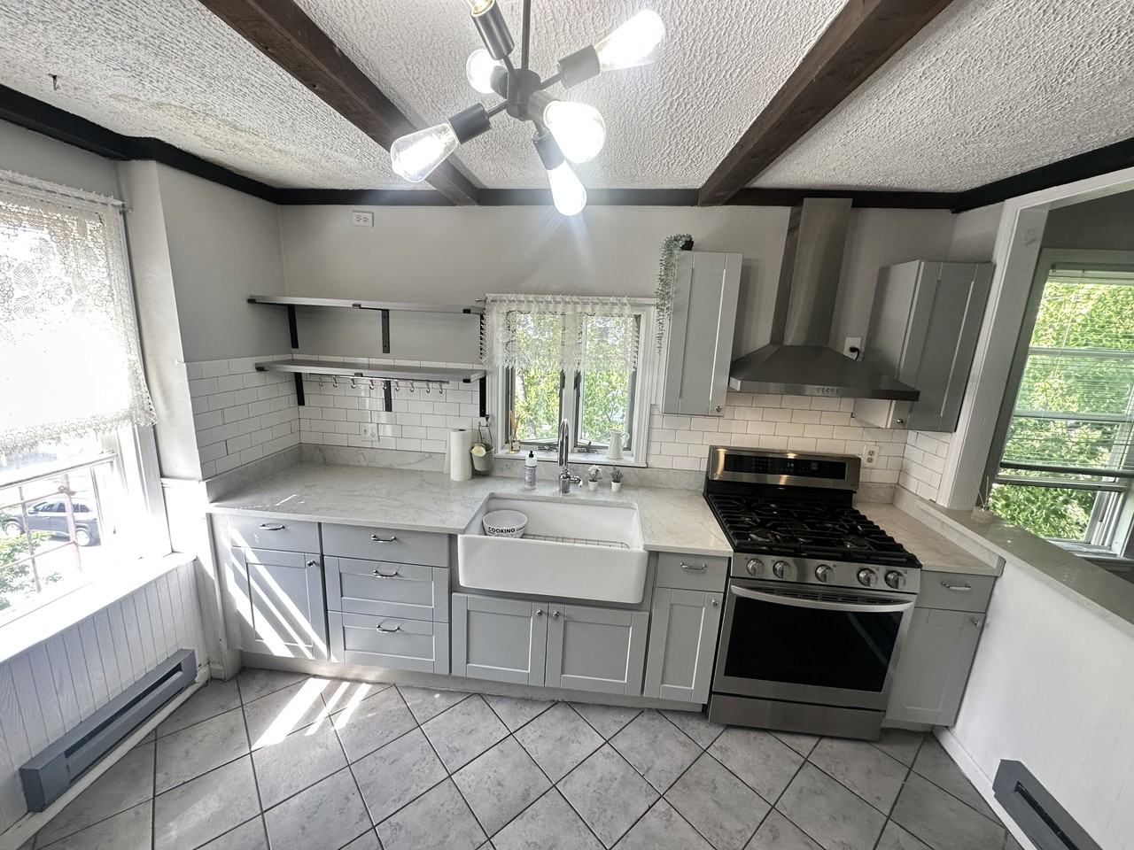 203 3rd St #3 - Photo 4 of 11