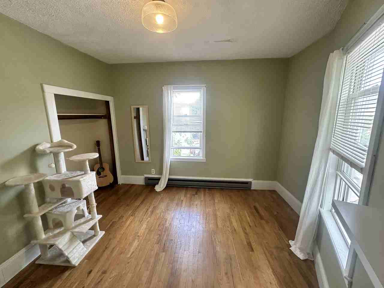 203 3rd St #3 - Photo 6 of 11