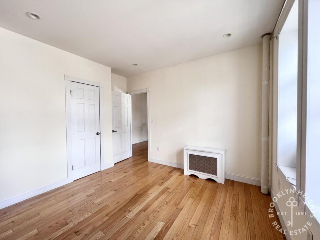 Pacific St #2G - Photo 6 of 9