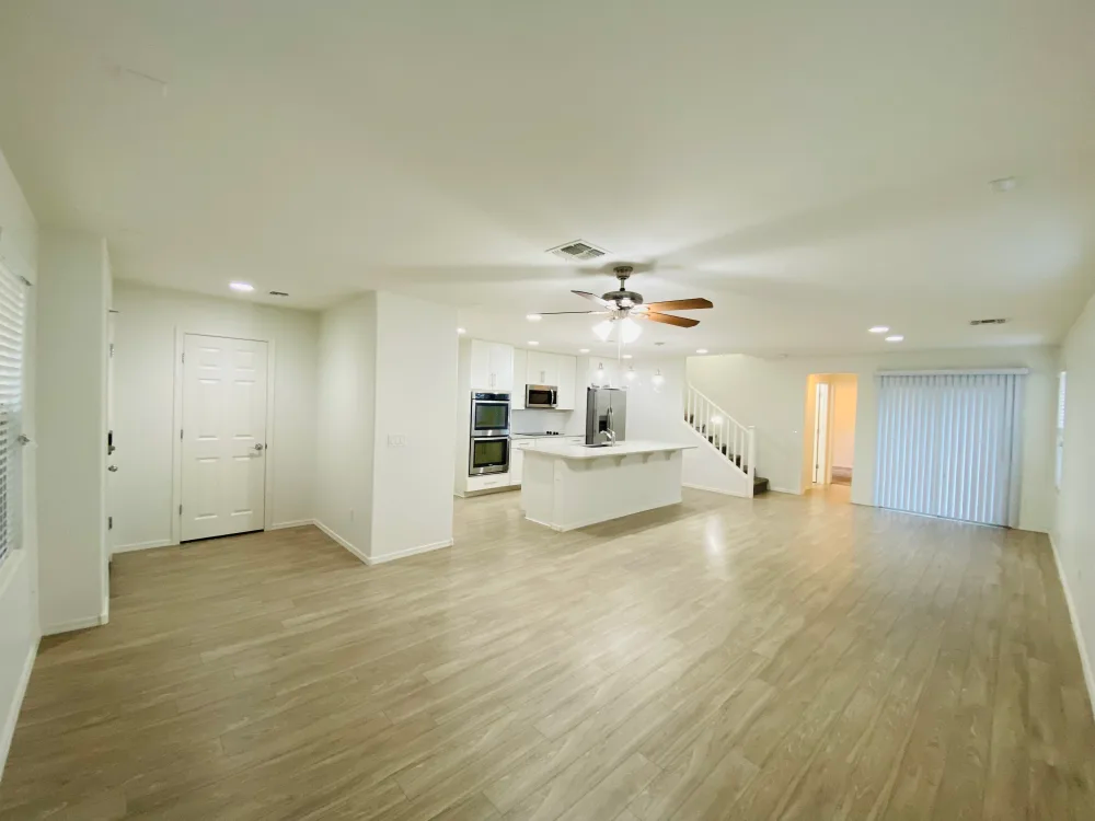 497 N Ranger Trl #NA - Photo 4 of 12