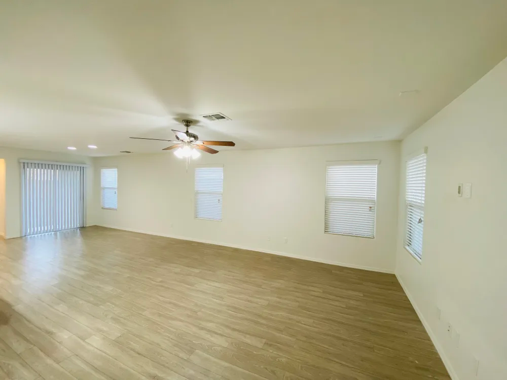 497 N Ranger Trl #NA - Photo 5 of 12