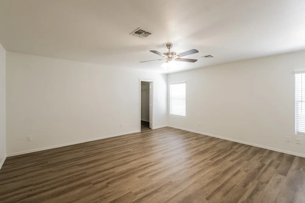 1805 E Patrick Ln #NA - Photo 3 of 10