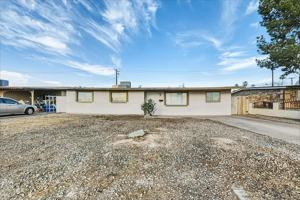 featured image of 448 S Stewart #NA