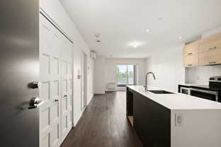 1400 Rue Lucien-Paiement #303 - Photo 1 of 1