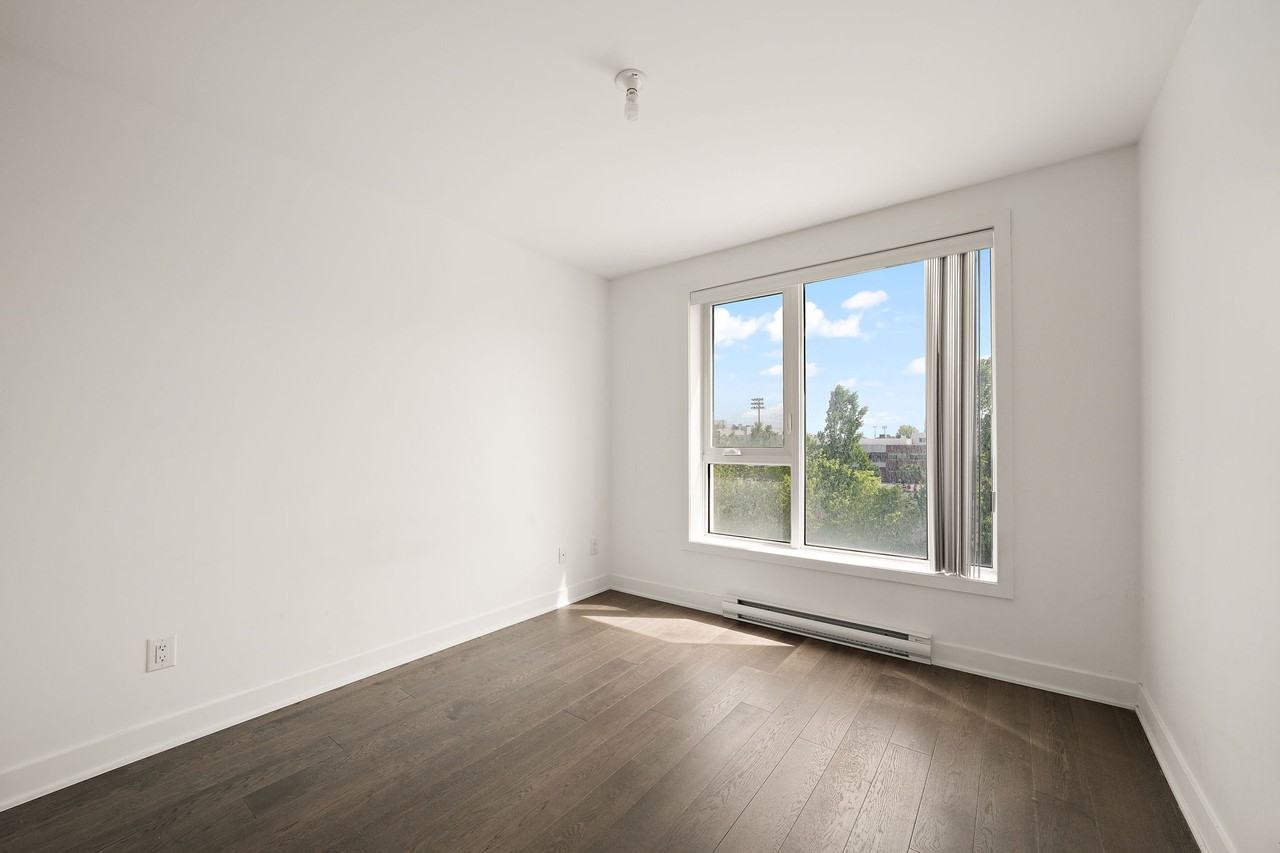 1400 Rue Lucien-Paiement #303 - Photo 6 of 12