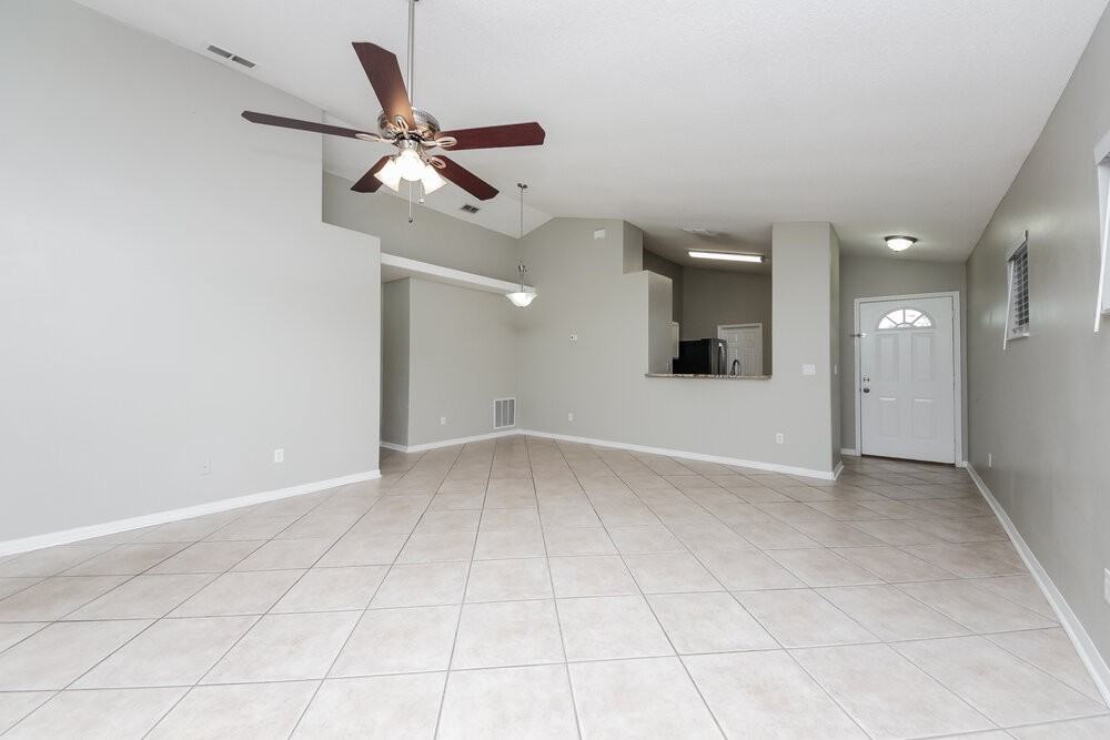 2125 Fennell St - Photo 5 of 16
