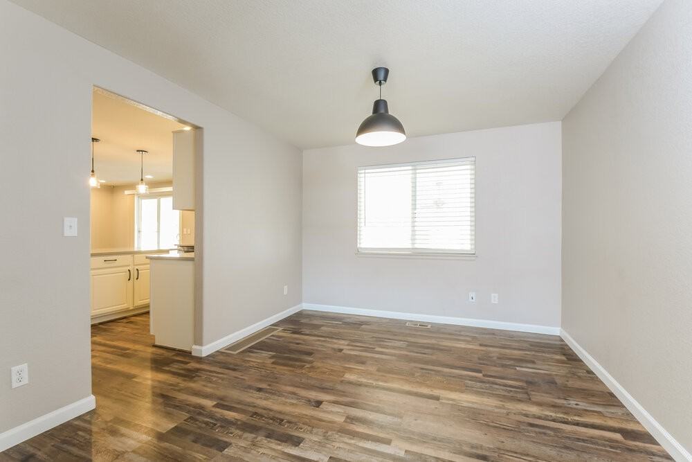 13922 Hudson Way - Photo 7 of 18