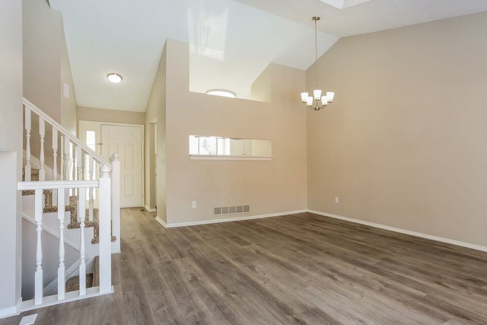 19123 E 46th Ave - Photo 6 of 18