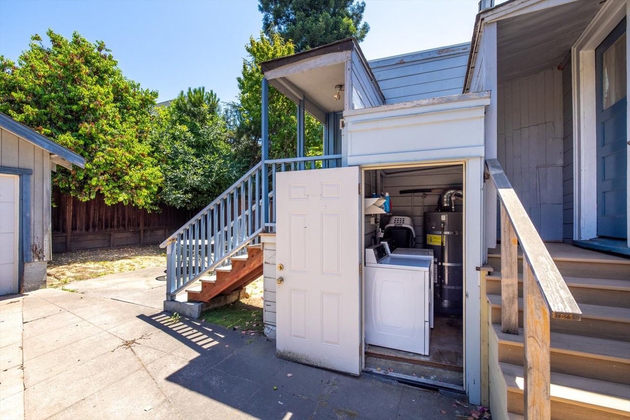 2531 Dana St #1 - Photo 7 of 29