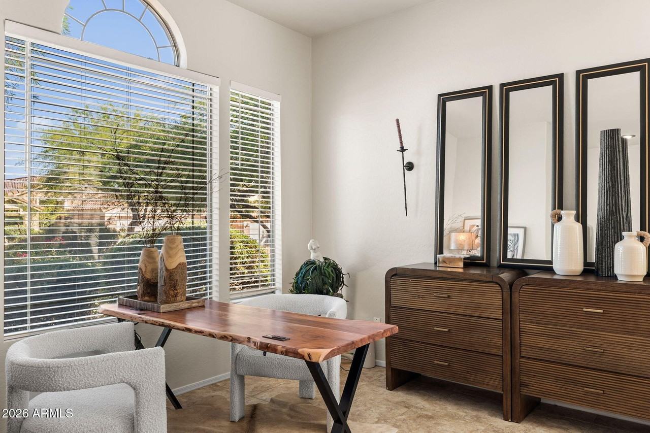 10318 E Tierra Buena Ln - Photo 6 of 36