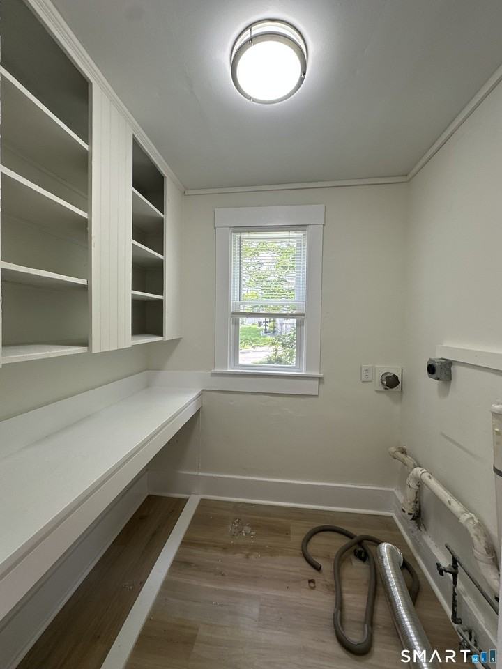 101 Riverview Ave #2 - Photo 4 of 10