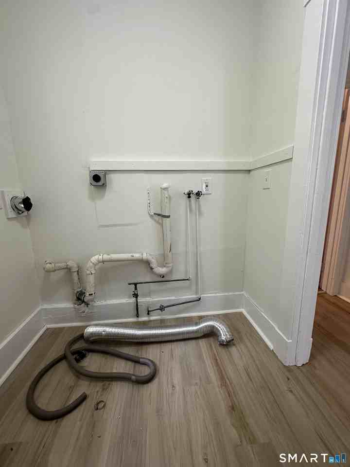 101 Riverview Ave #2 - Photo 5 of 10