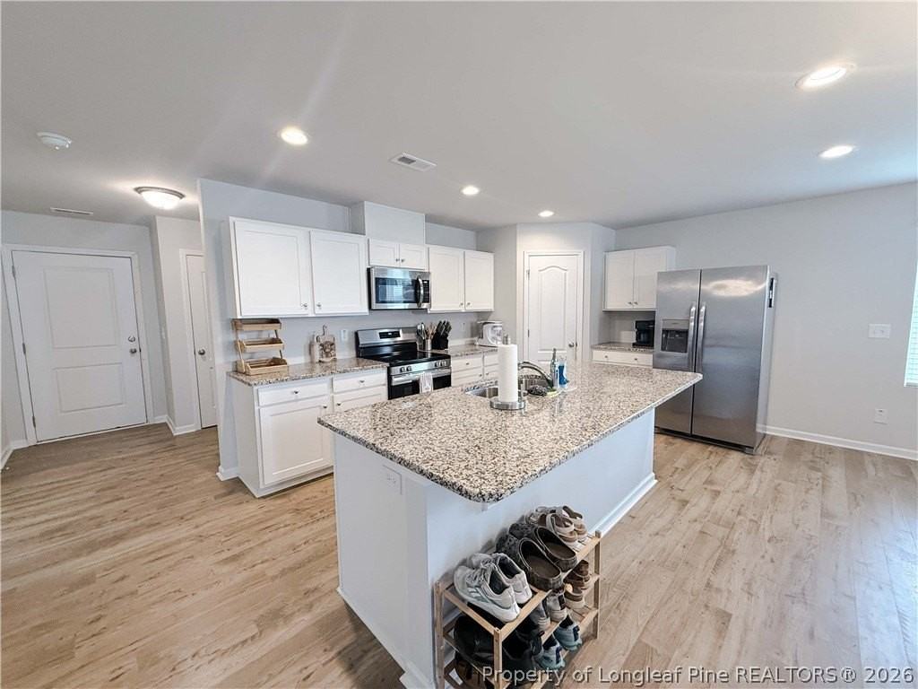 127 Arlington Dr - Photo 7 of 18
