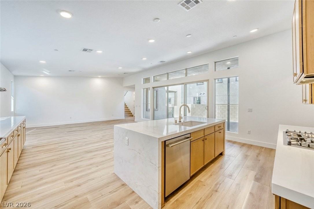 1041 Soaring Sage Ave - Photo 7 of 29